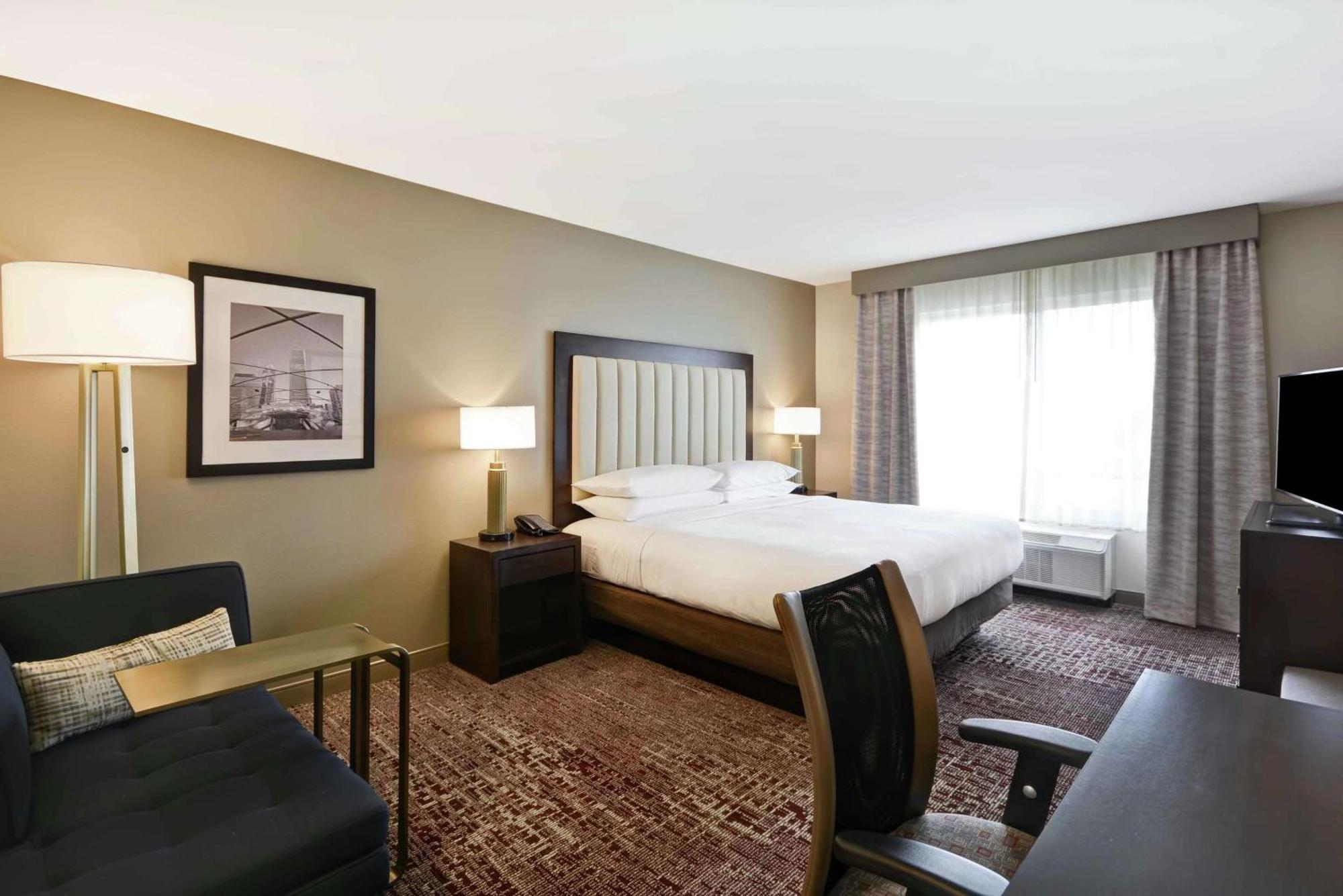 Hotel Doubletree By Hilton Chicago Midway Airport, Il Bedford Park Exterior foto