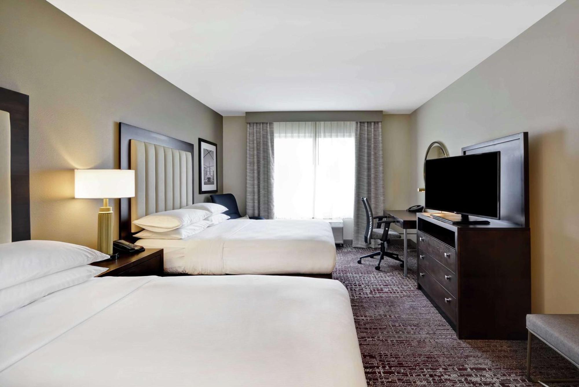 Hotel Doubletree By Hilton Chicago Midway Airport, Il Bedford Park Exterior foto