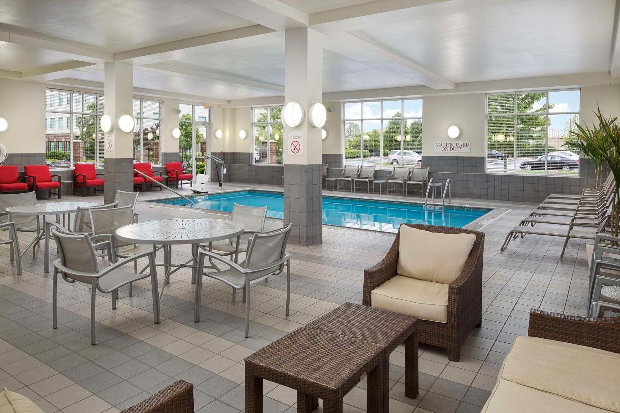 Hotel Doubletree By Hilton Chicago Midway Airport, Il Bedford Park Exterior foto