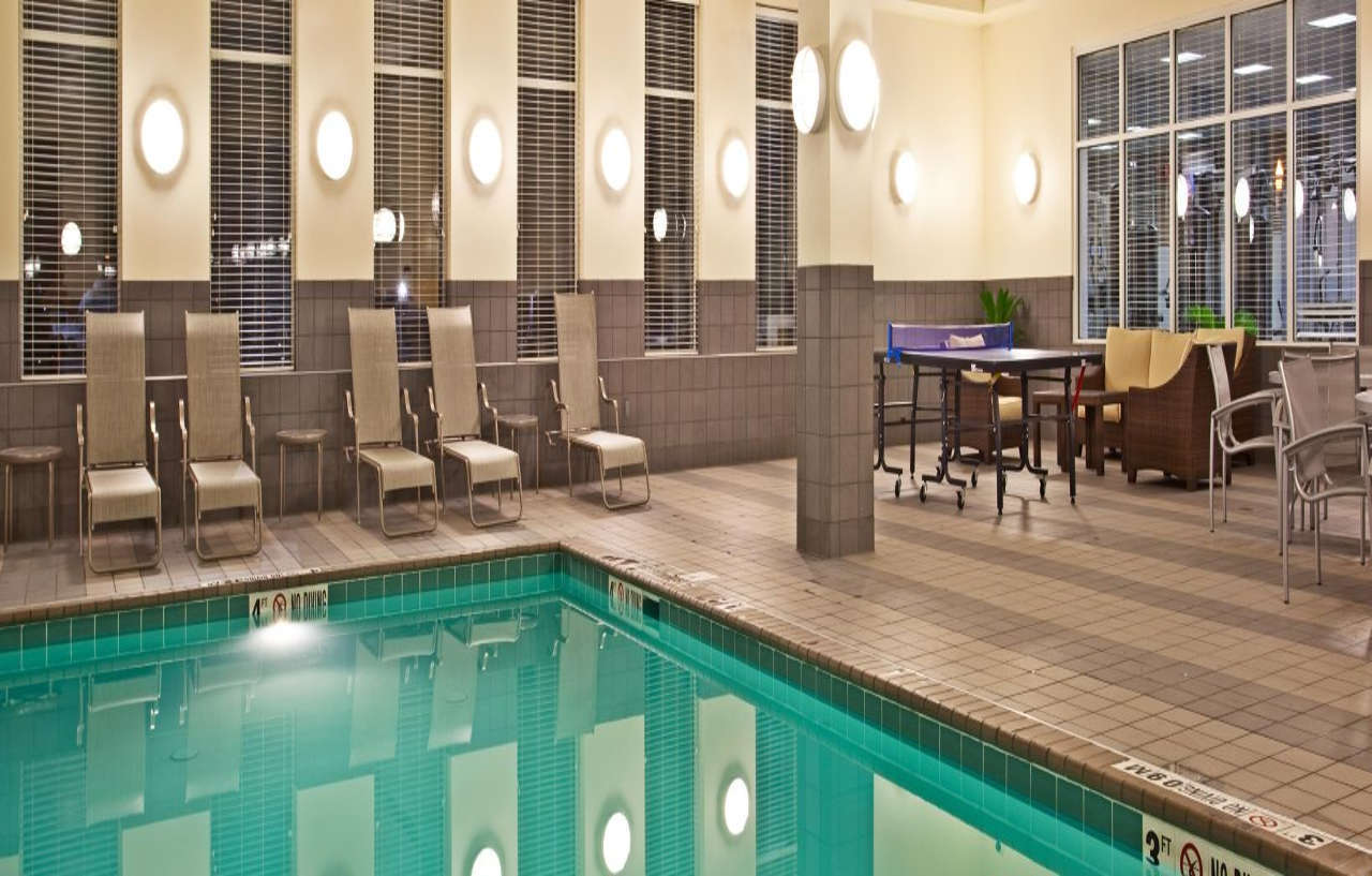Hotel Doubletree By Hilton Chicago Midway Airport, Il Bedford Park Exterior foto